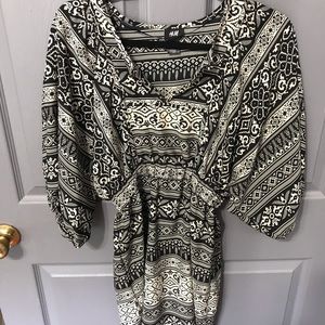 H&M Black and White Printed Dress